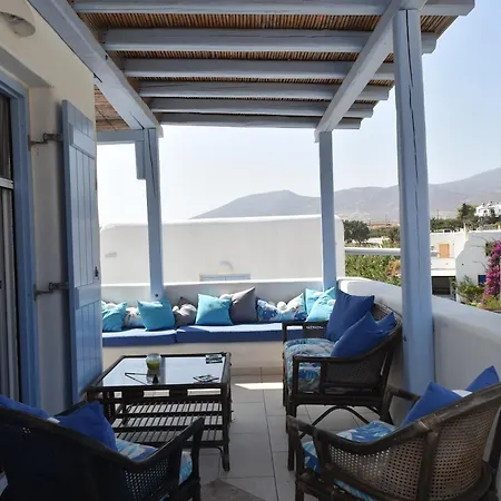 Yria Paros Feriehus *